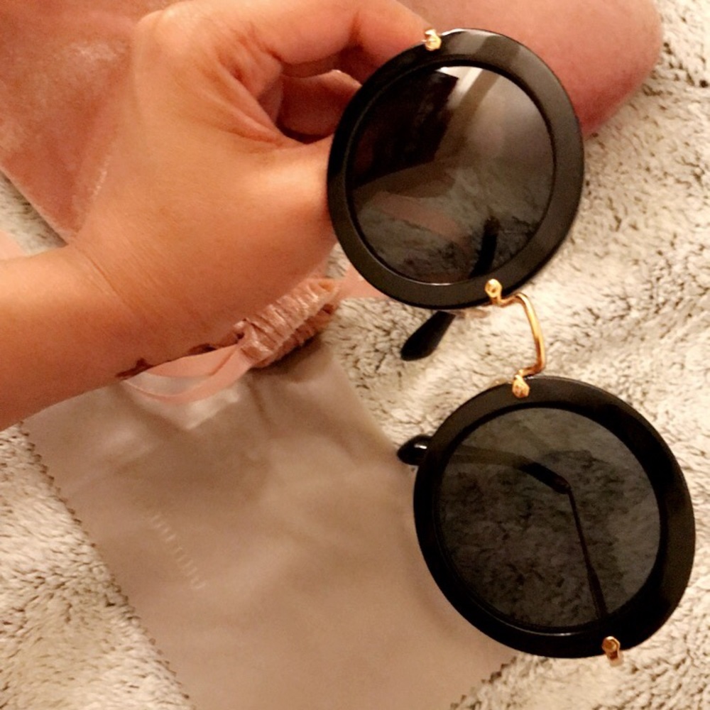 MIU MIU Sunglasses